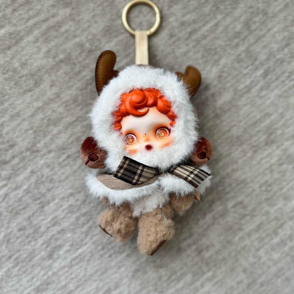 BRAND NEW - POP MART SKULLPANDA Winter Symphony Series